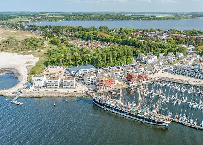 Duenenvilla 20, Whg 4 *